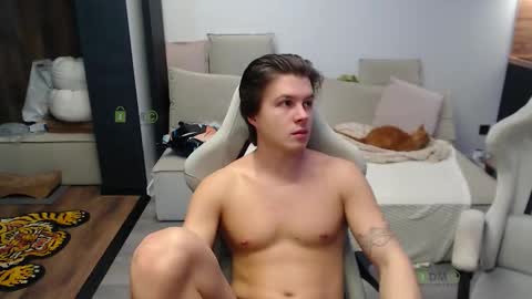 Alice and Sergey online show from 01-06-26, 07:45