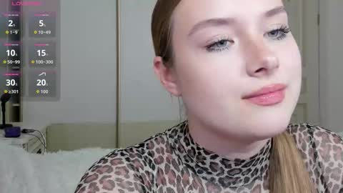 Vanessa online show from 12-04-25, 12:36