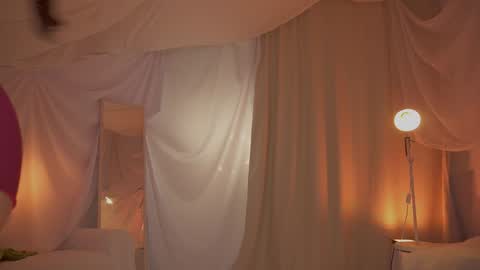 Maria online show from 02-24-26, 07:45