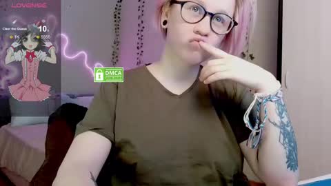 sunny mood online show from 02-18-25, 12:28