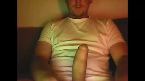 Snapshot of sunnygun0 chatting on 12-25-24, 09:54 sunnygun0 online show from 12-25-24, 09:54