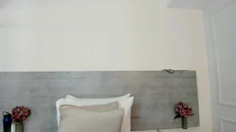 Snapshot of sunnywhitee chatting on 06-01-26, 07:15 sunnywhitee online show from 06-01-26, 07:15