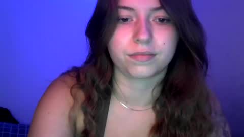 Snapshot of sunset_li chatting on 09-22-25, 01:13 Lisa online show from 09-22-25, 01:13