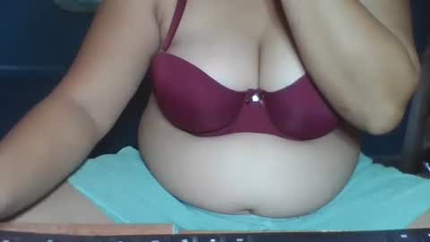 sunshine_789 online show from 04-28-26, 07:57