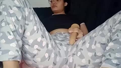 Annie online show from 01-03-25, 12:00