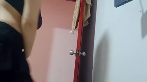 Annie online show from 03-14-26, 03:39