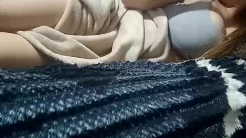 Annie online show from 04-23-26, 10:58