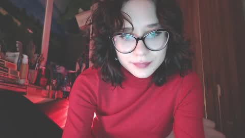 Snapshot of sunshinehella chatting on 12-28-24, 05:14 Hella online show from 12-28-24, 05:14