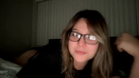 sunshinemae09 online show from 11-06-25, 04:24