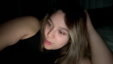 sunshinemae09 online show from 12-20-25, 07:04