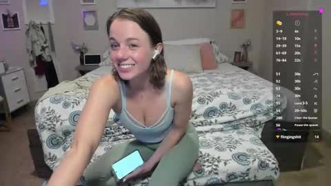 Snapshot of sunxbun chatting on 12-22-25, 02:25 sunxbun online show from 12-22-25, 02:25