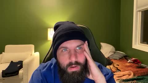 Snapshot of supbroitsmatt chatting on 12-18-25, 02:06 Matt online show from 12-18-25, 02:06