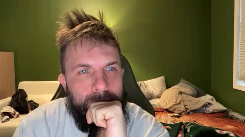 Snapshot of supbroitsmatt chatting on 01-09-26, 03:04 Matt online show from 01-09-26, 03:04