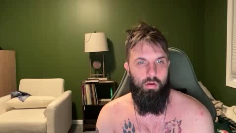 Snapshot of supbroitsmatt chatting on 01-13-26, 01:11 Matt online show from 01-13-26, 01:11