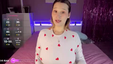 Snapshot of super_huge_boobs chatting on 01-16-26, 06:39 Karen online show from 01-16-26, 06:39