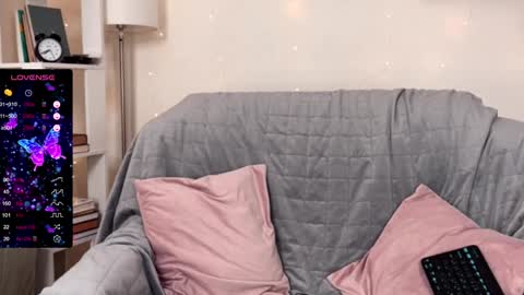 Snapshot of super_peach_stream chatting on 12-29-24, 01:17 ANNApvt open full info in bio online show from 12-29-24, 01:17