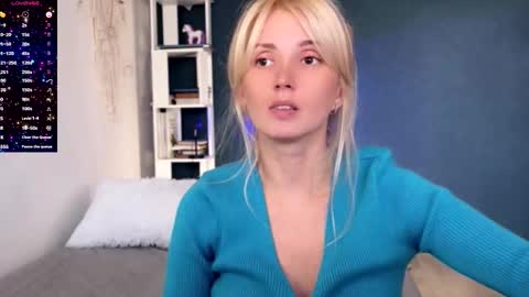 Snapshot of super_peach_stream chatting on 09-22-25, 02:19 ANNApvt open full info in bio online show from 09-22-25, 02:19