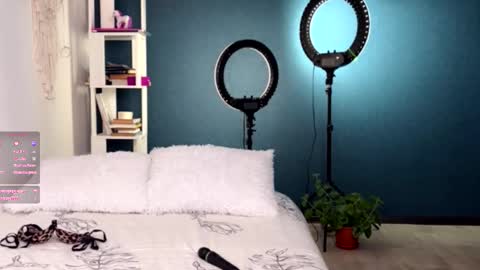 ANNApvt open full info in bio online show from 11-04-25, 04:39