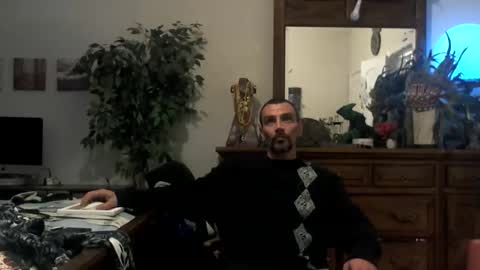 Guero Cash online show from 10-29-25, 12:29