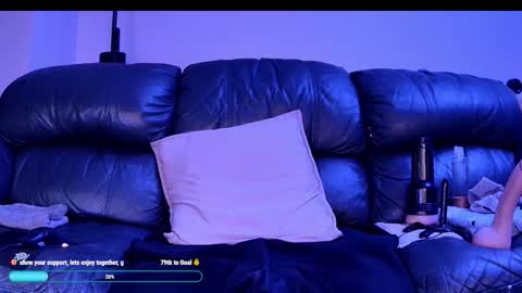 Snapshot of superduty5speed chatting on 11-16-25, 06:08 Thomas online show from 11-16-25, 06:08