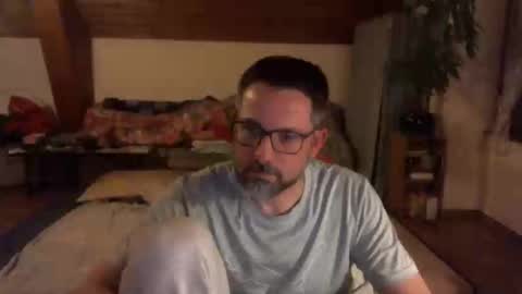 supersquirrel81 online show from 01-13-26, 06:24