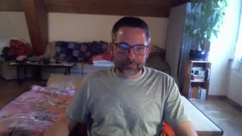 supersquirrel81 online show from 03-01-26, 06:59