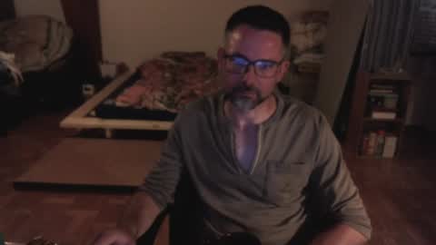 Snapshot of supersquirrel81 chatting on 07-11-26, 06:05 supersquirrel81 online show from 07-11-26, 06:05