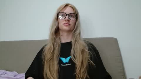 Snapshot of supersuka_147 chatting on 02-01-26, 08:18 Luna online show from 02-01-26, 08:18