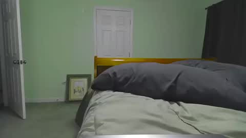 Snapshot of supwitchoo chatting on 01-21-25, 01:08 Supwitchoo online show from 01-21-25, 01:08