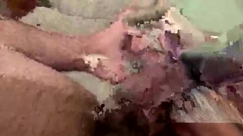 Snapshot of surelynotus chatting on 09-16-25, 03:40 surelynotus online show from 09-16-25, 03:40