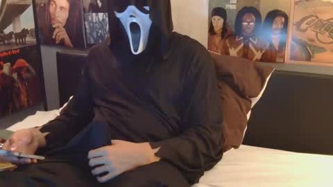 Snapshot of surferboy672 chatting on 10-20-25, 02:56 surferboy672 online show from 10-20-25, 02:56