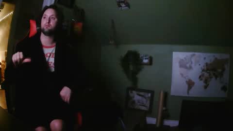 Snapshot of surferdude_here chatting on 11-04-25, 08:24 surferdude_here online show from 11-04-25, 08:24