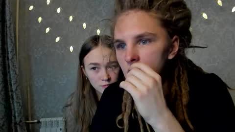 Snapshot of surfsexcouple chatting on 12-16-25, 04:23 surfsexcouple online show from 12-16-25, 04:23