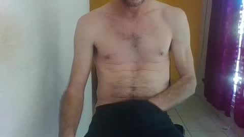 Snapshot of surfsup34 chatting on 12-16-24, 08:37 surfsup34 online show from 12-16-24, 08:37