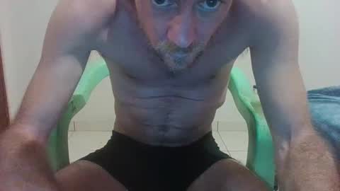 Snapshot of surfsup34 chatting on 12-17-24, 10:00 surfsup34 online show from 12-17-24, 10:00