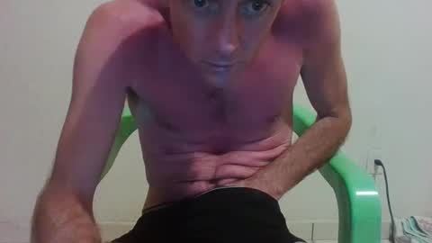 Snapshot of surfsup34 chatting on 01-12-25, 11:39 surfsup34 online show from 01-12-25, 11:39