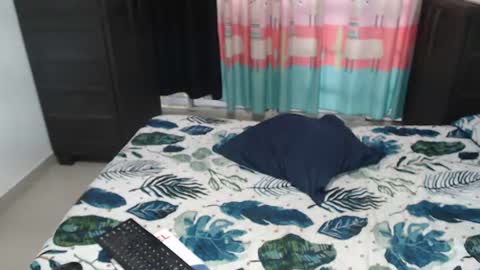 Snapshot of surygol chatting on 07-29-26, 01:09 Ariadna online show from 07-29-26, 01:09