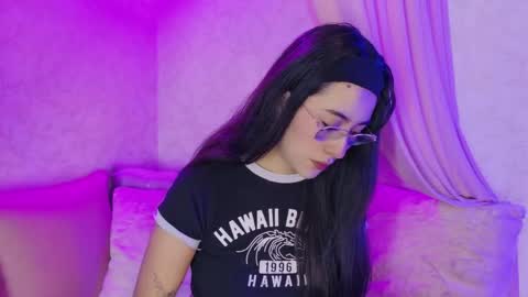 Snapshot of susa1userma_ chatting on 05-18-26, 11:16 Susann online show from 05-18-26, 11:16