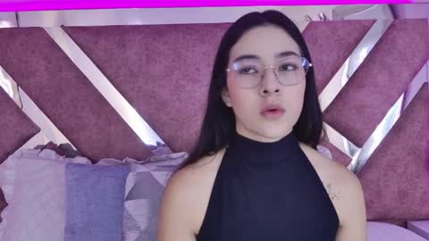 Snapshot of susa1userma_ chatting on 06-09-26, 11:44 Susann online show from 06-09-26, 11:44