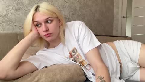 Snapshot of susan228 chatting on 10-01-25, 07:14 Vladiva online show from 10-01-25, 07:14