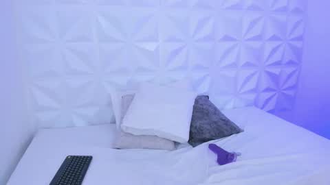 Susan online show from 11-14-25, 09:02