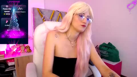 Susan online show from 12-15-25, 11:36