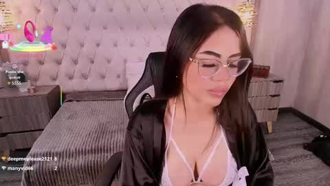 susan_voltaire online show from 05-11-26, 02:45