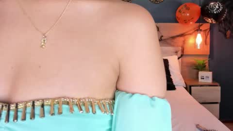 Susan online show from 10-23-25, 06:17