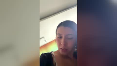 Snapshot of susanaduncann chatting on 05-03-26, 06:47 Susana online show from 05-03-26, 06:47
