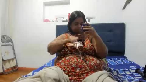 Snapshot of susanaeshwar chatting on 12-19-25, 01:34 susanaeshwar online show from 12-19-25, 01:34