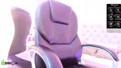 Snapshot of susanasmith18 chatting on 10-25-25, 06:35 susana smith online show from 10-25-25, 06:35