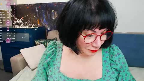 Susan online show from 02-12-25, 06:08