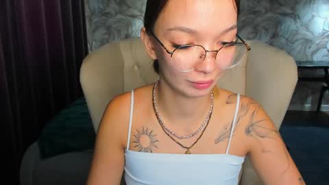 susannjohnson online show from 04-09-26, 06:19