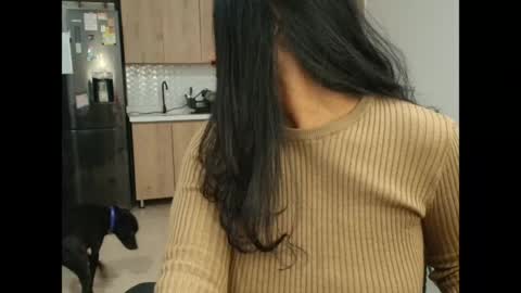 Susan Rhodes online show from 04-27-26, 10:35